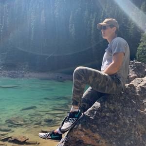 Meet your Posher, Stephen